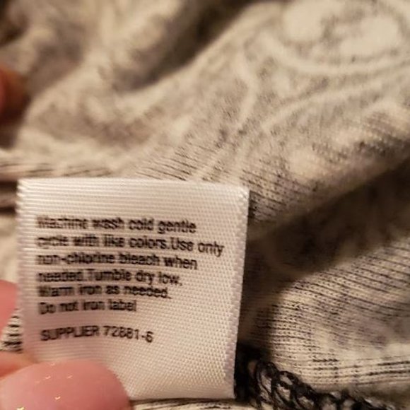 St Johns Bay 3X Women's Long Sleeve Print t-shirt EUC - Picture 7 of 7